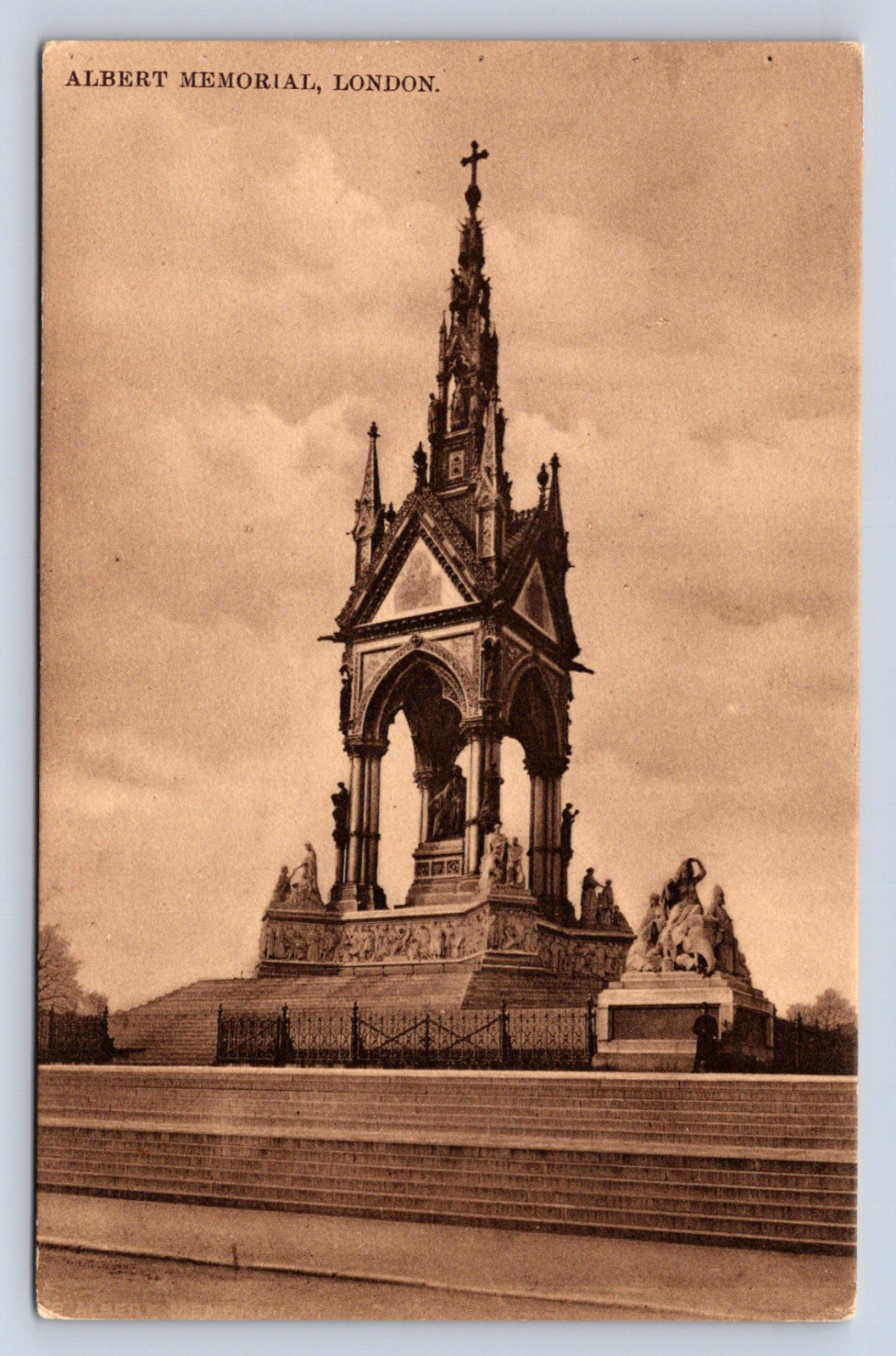 Vintage Postcard Albert Memorial London