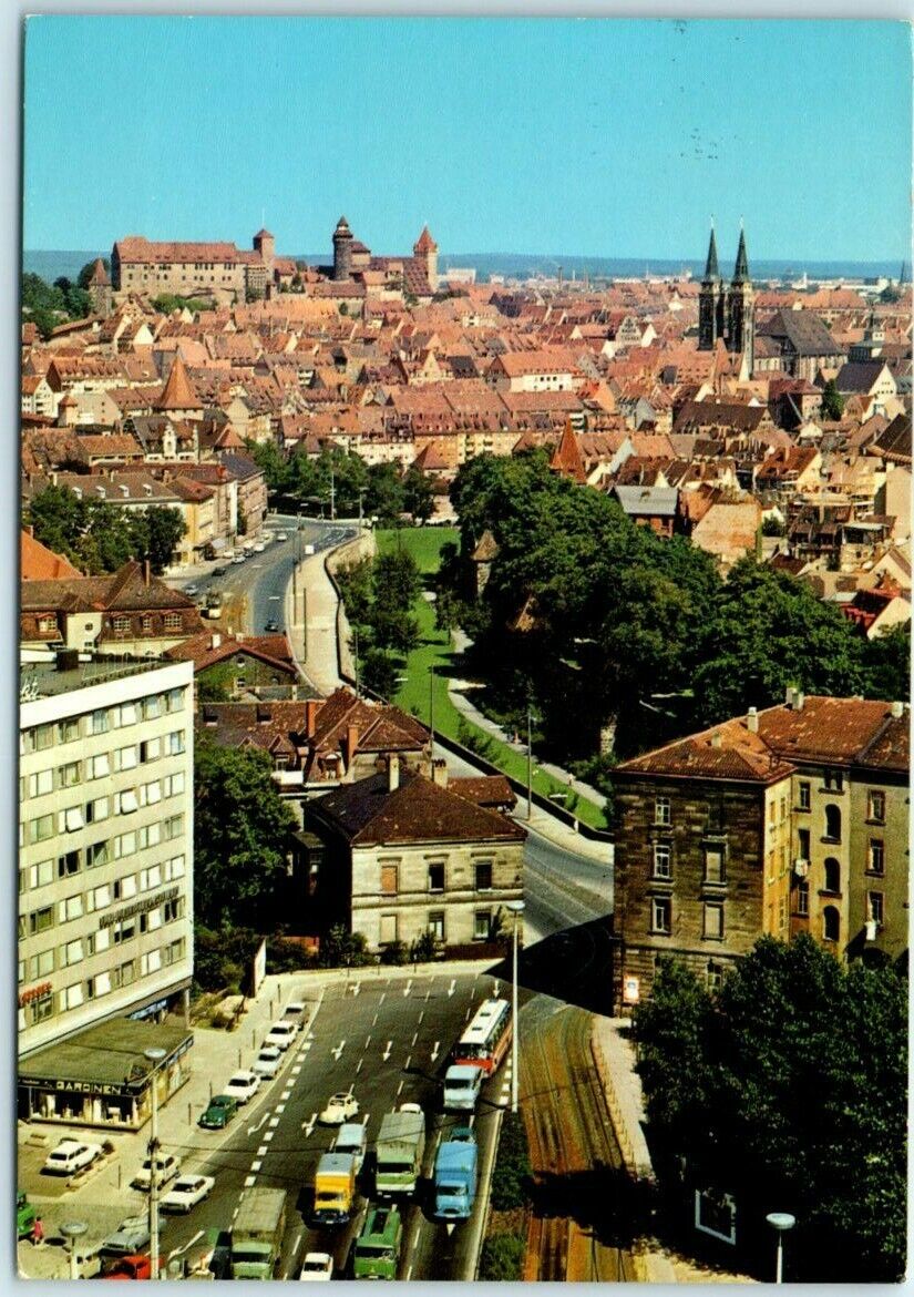 Postcard - Gesamttat ansicht mit Burg, Nürnberg, Germany