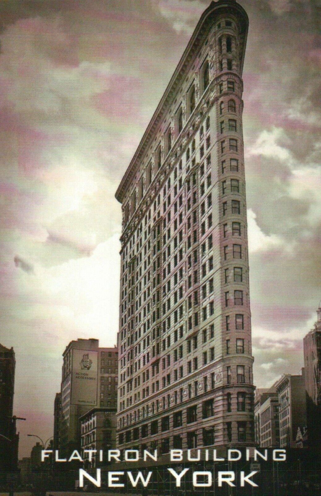 Flatiron Building New York City, 175 Fifth Avenue Manhattan NY Fuller - Postcard