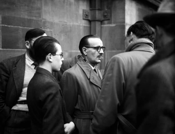 Carlo Mogano Waiting Outside Coventry Police Station 1954 OLD PHOTO