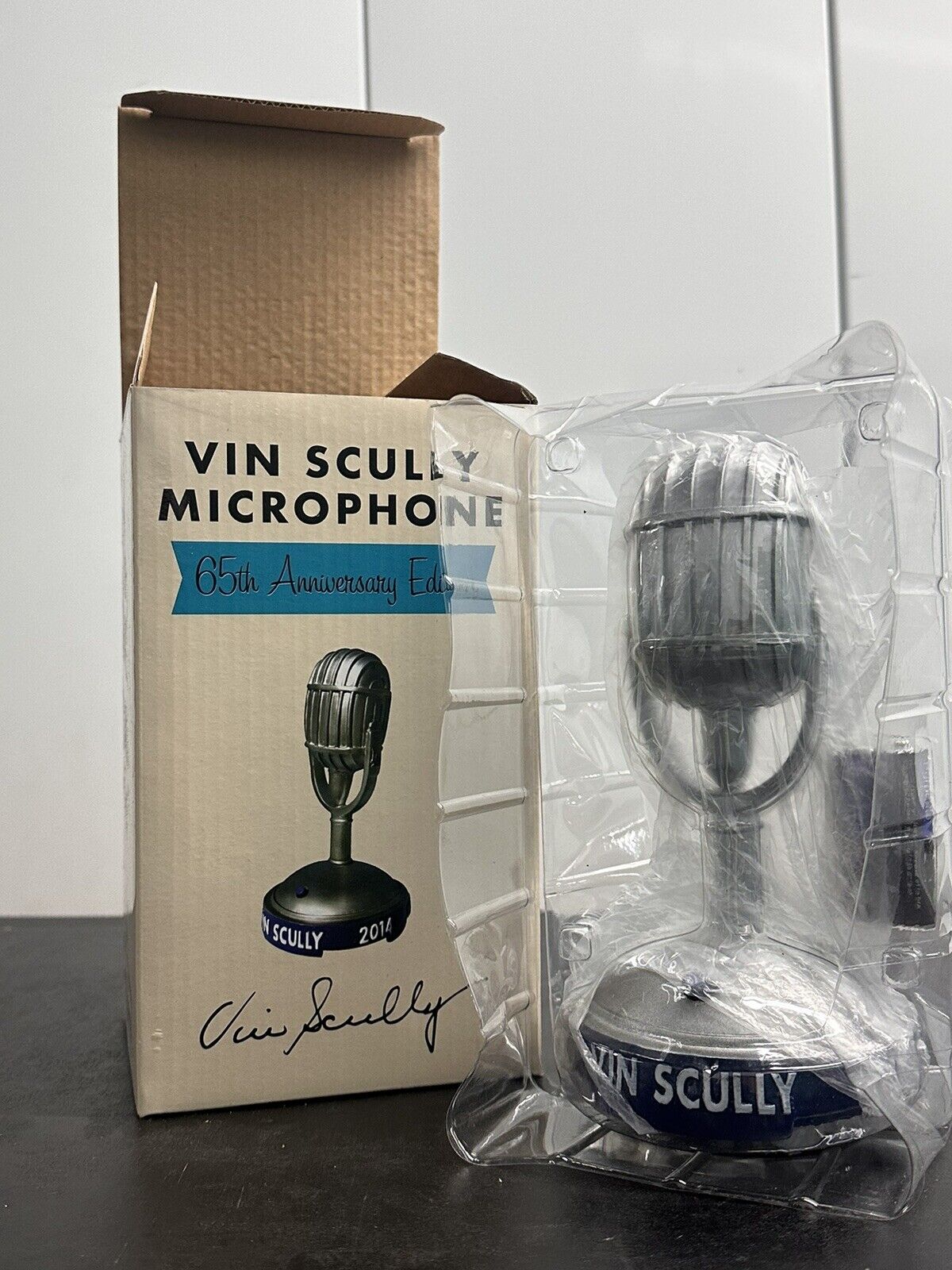 2014 Los Angeles Dodgers Vin Scully Talking Microphone SGA