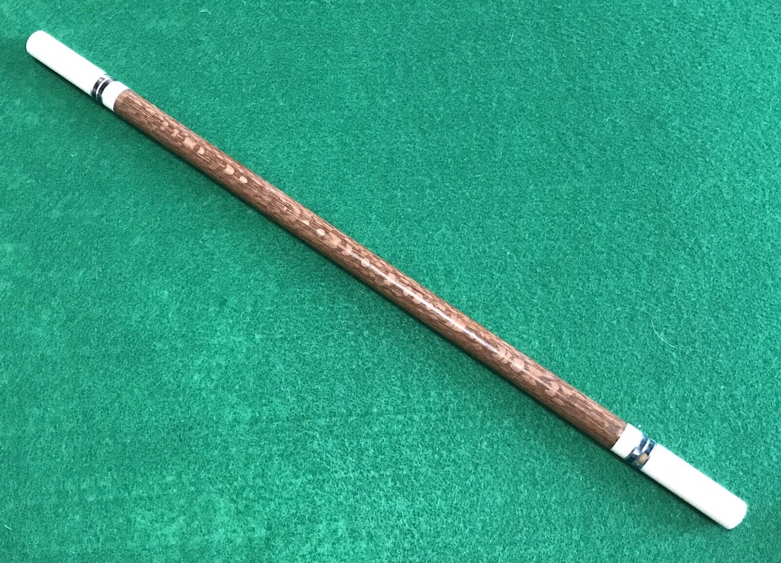 1 PC MAGICIANS WAND- EXOTIC LEOPARD WOOD WITH WHITE SYNTHETIC TIPS