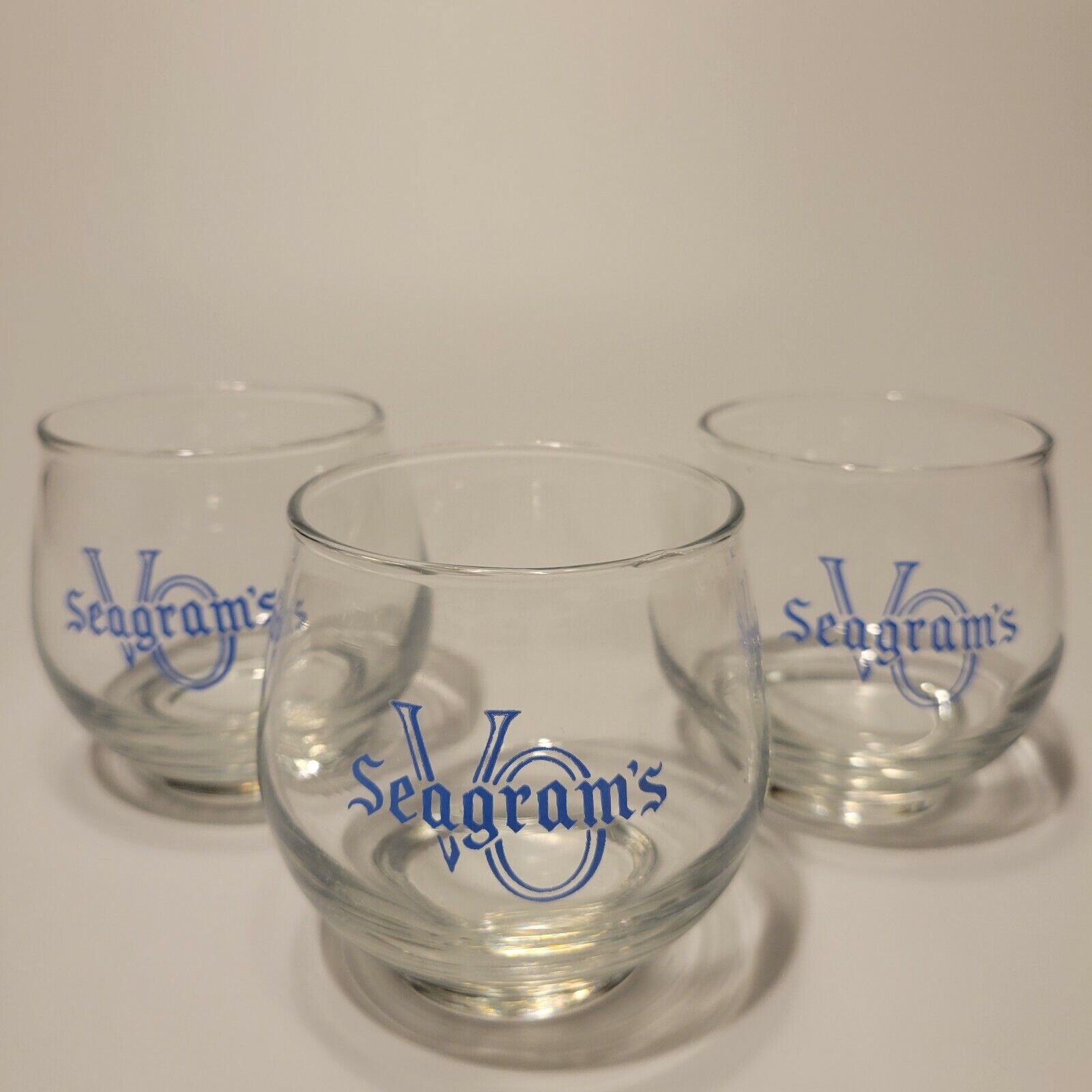 Vintage Seagram\'s VO Whiskey Glass Set of 3 - Collectibles