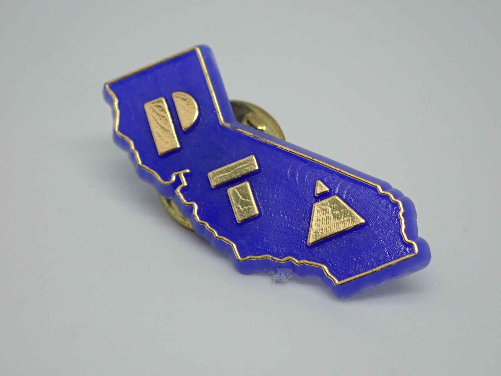 PTA California gold tone Vintage Lapel Pin