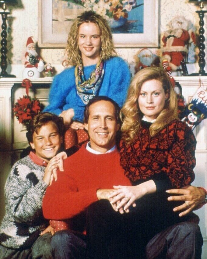 National Lampoon\'S Christmas Vacation Chevy Chase Beverly D\'Angelo 8x10 photo