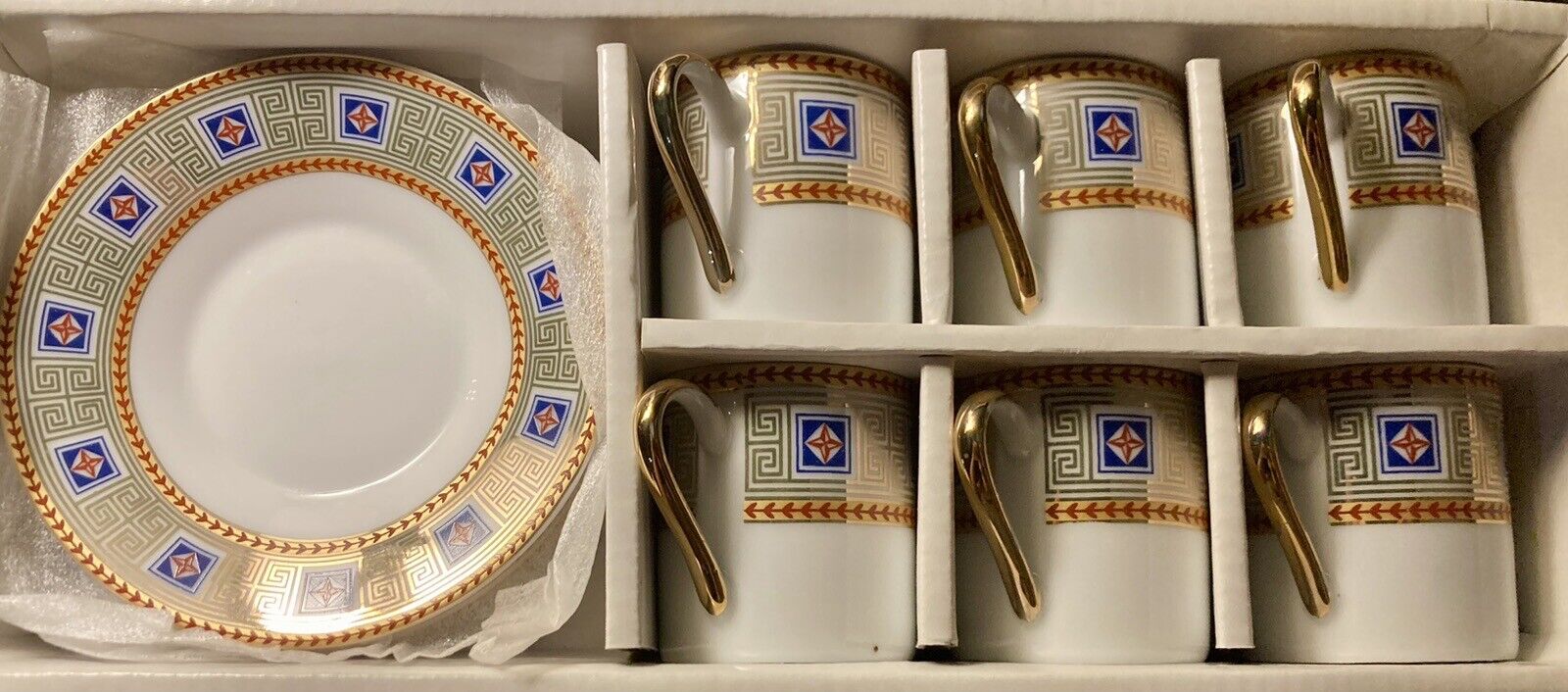 Vintage GNA fine porcelain. Mini Espresso/tea Cup & Saucers Set. New In Box.