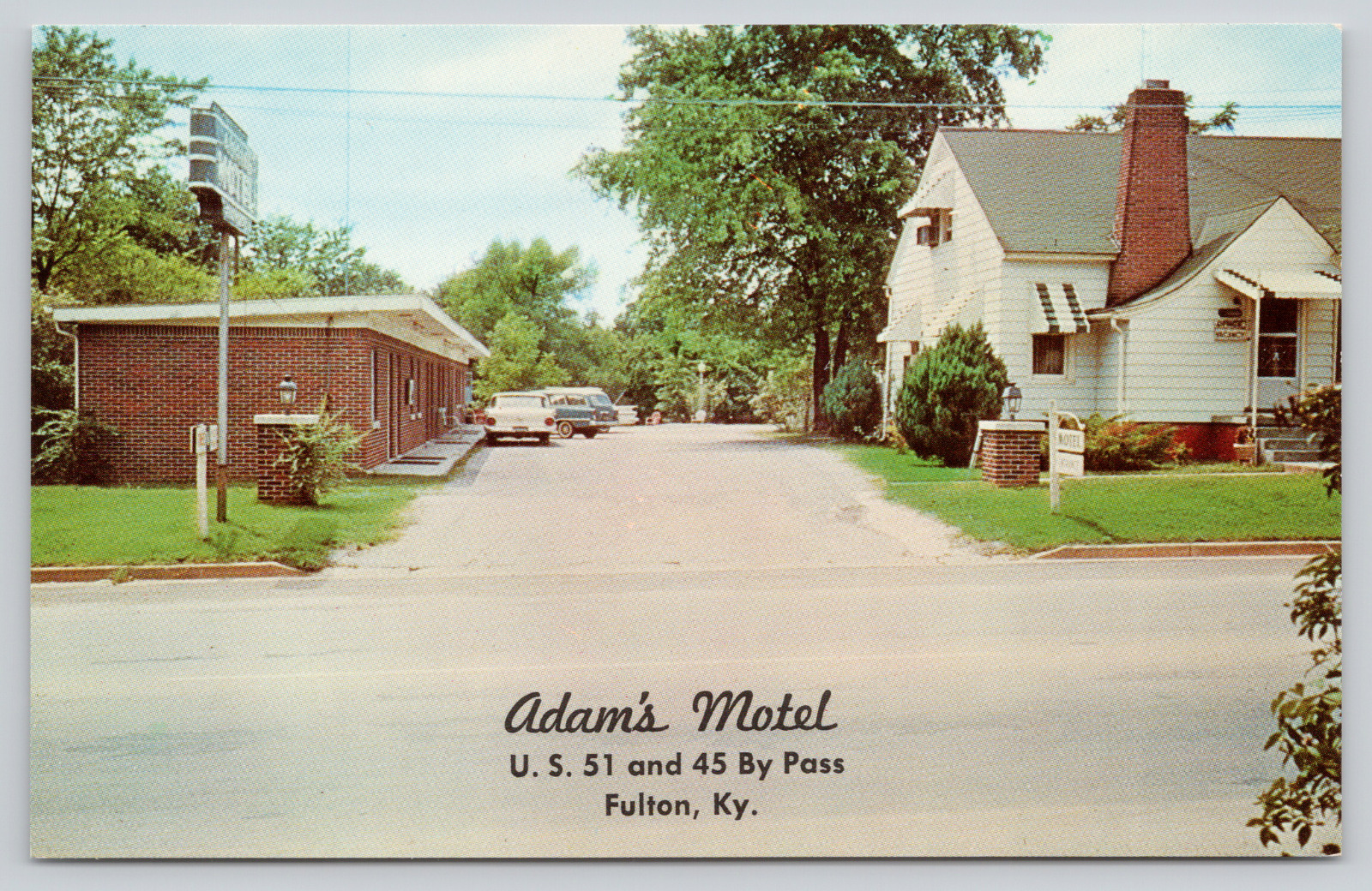 Postcard Fulton, Kentucky, Adam\'s Motel U.S. 51 and 45 By Pass A398