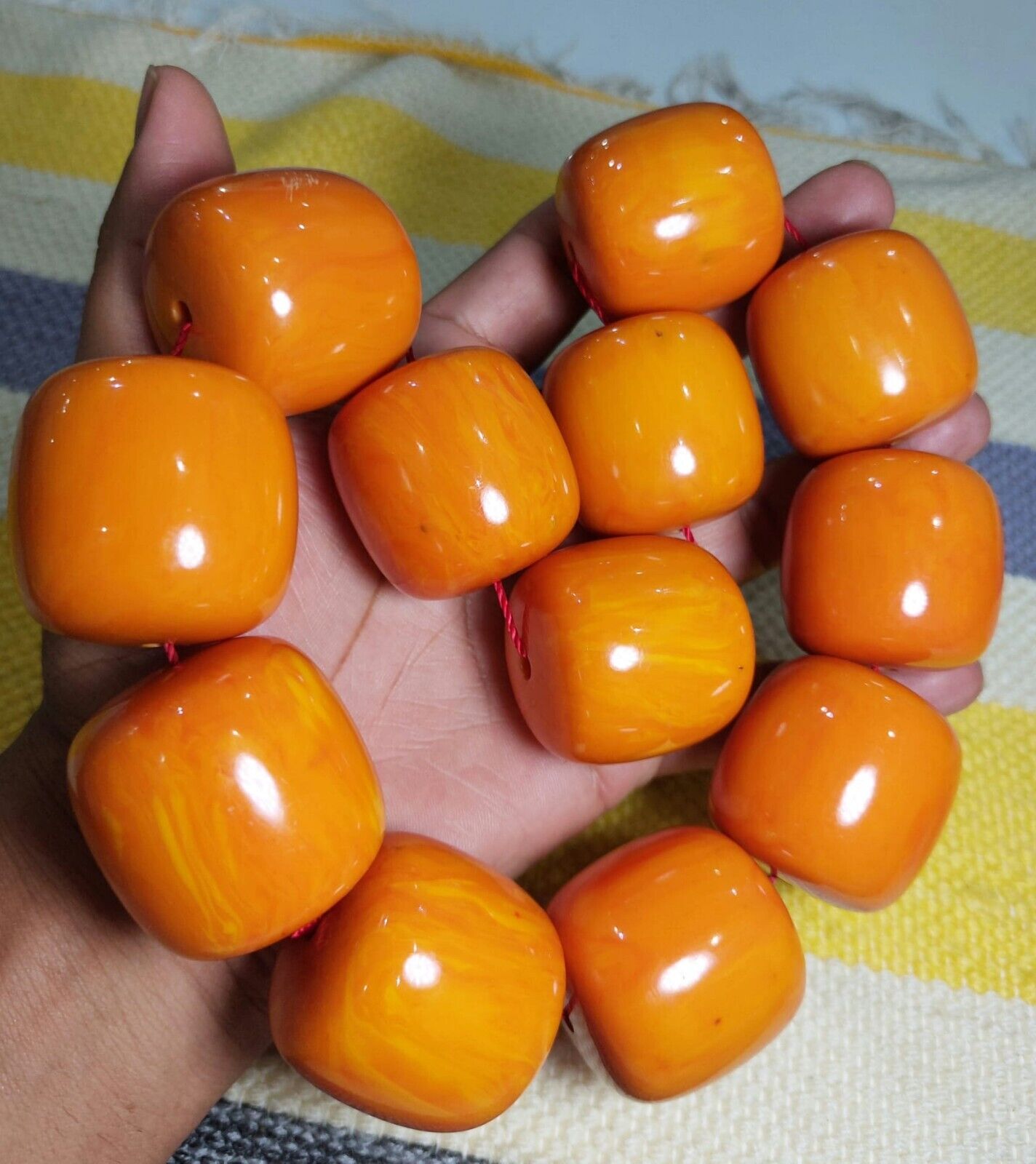 bakelite musk amber 508 grams 12 piece beads suitable for rosary