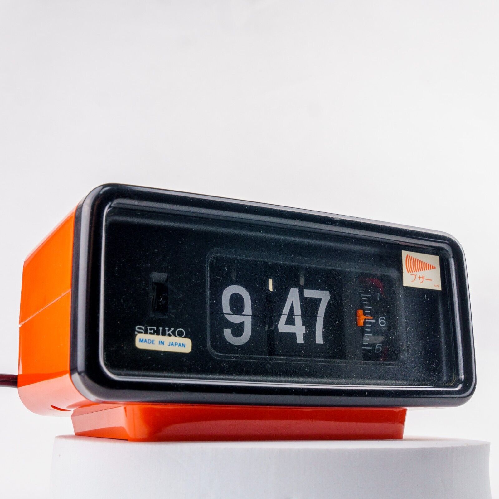 SE|KO Flip Clock Alarm DP692T Red Body Space age Vintage Excellent+5 #1173