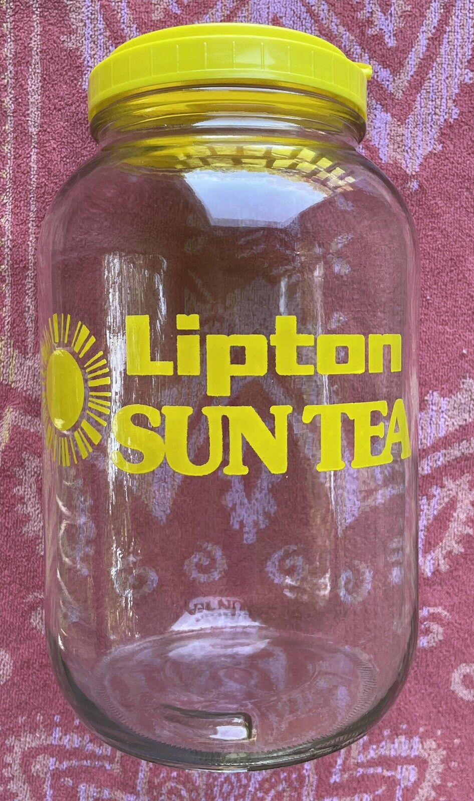 Vintage Lipton Sun Tea Jug Glass 1 Gallon Jar 70s 80s Retro Summer Yellow Lid