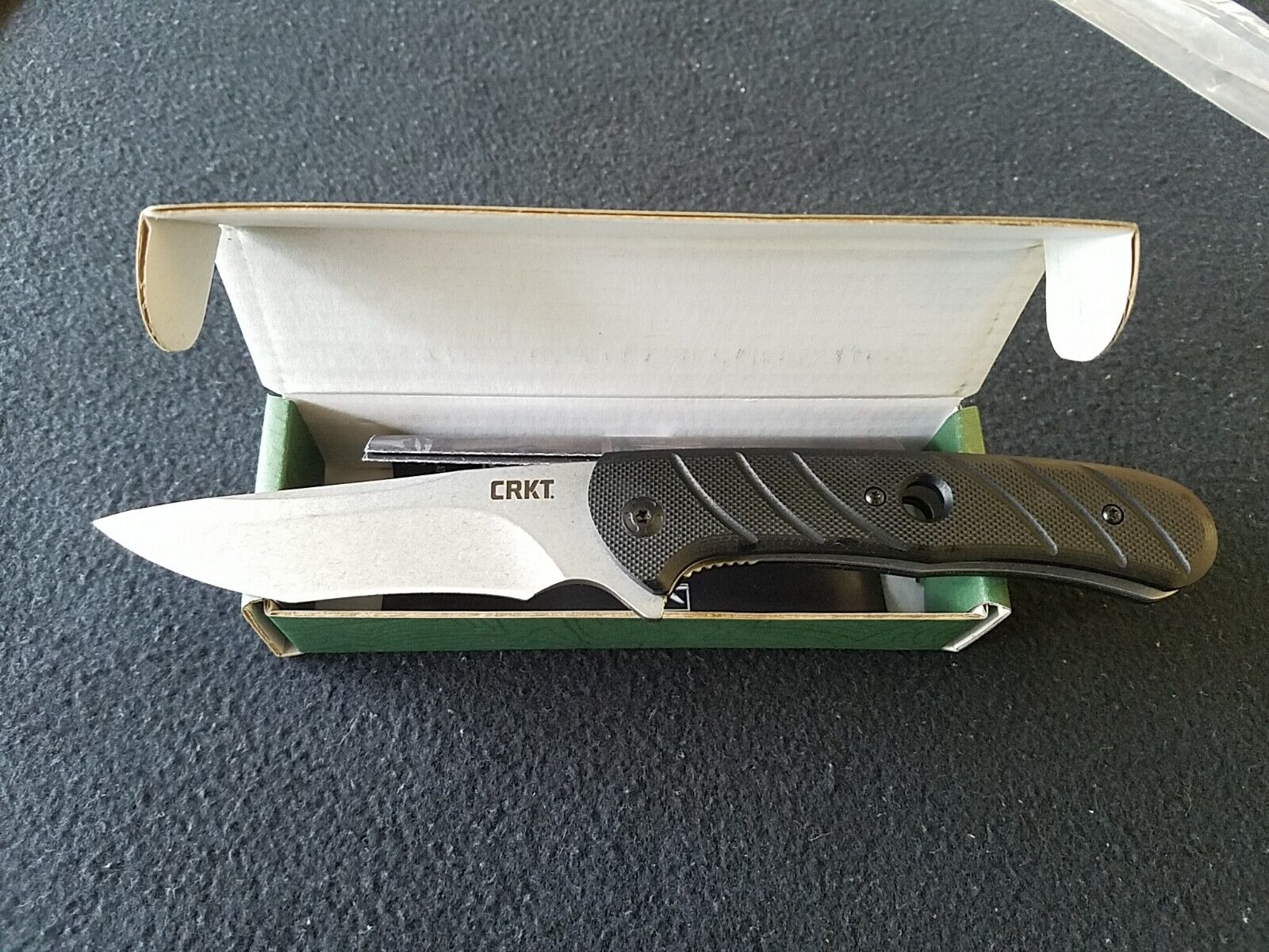 CRKT 7160 INTENTION KNIFE. (NEW IN BOX)