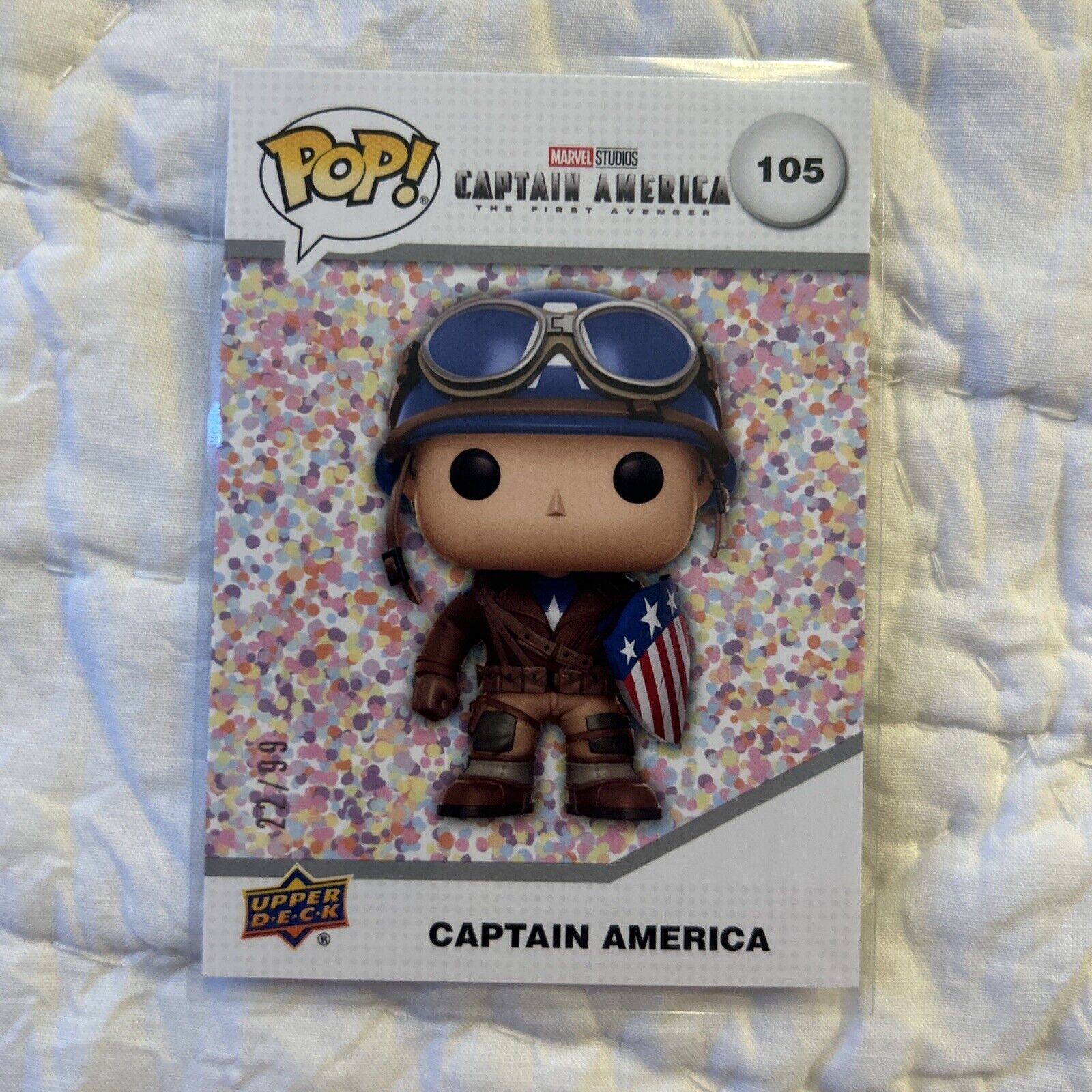 Funko Upper Deck Marvel LE 99 Captain America Confetti Variant Card #22/99
