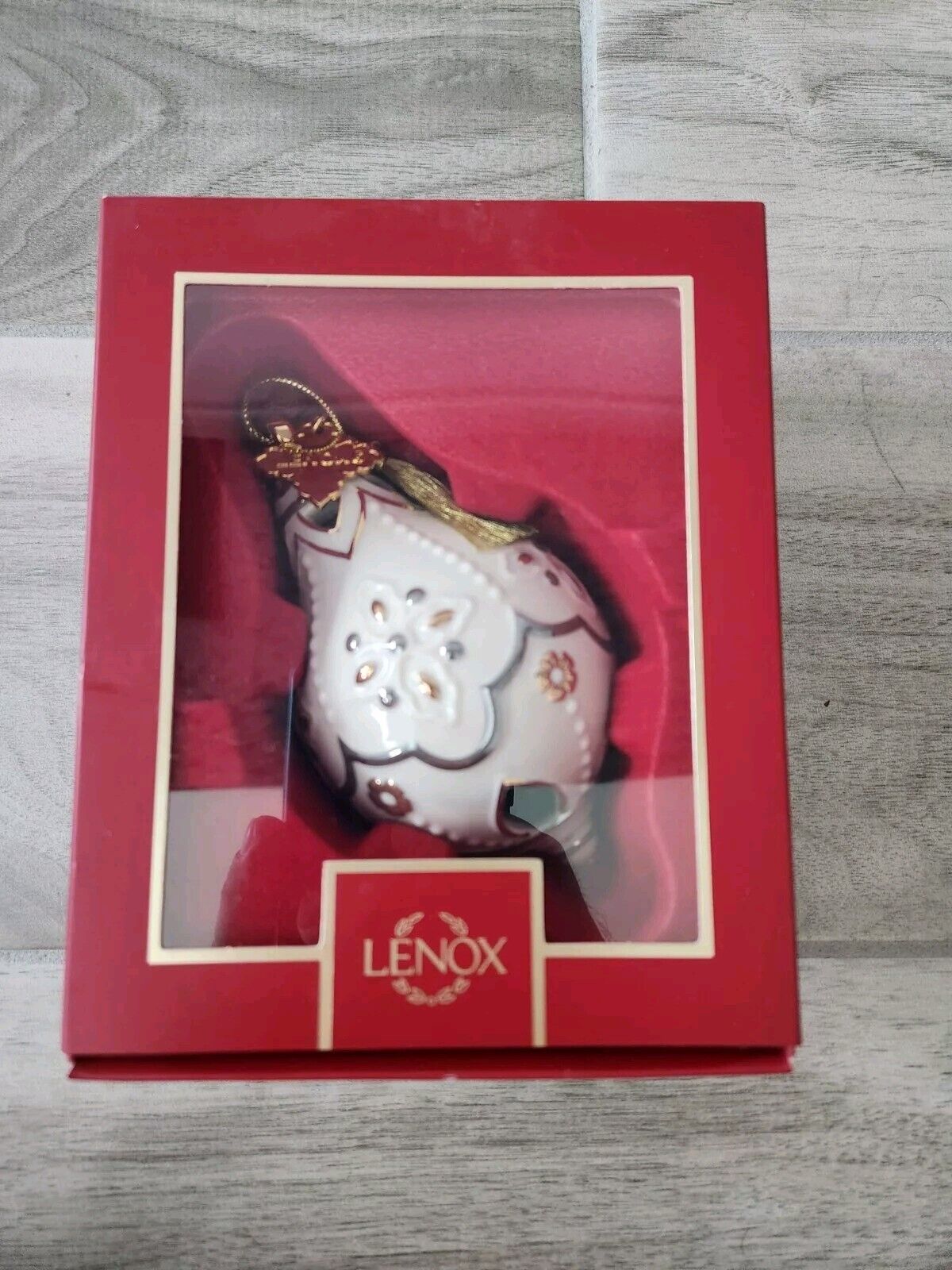 Lenox 2024 Annual Christmas Ornament - Dated 2024 - 895765 - New In Box