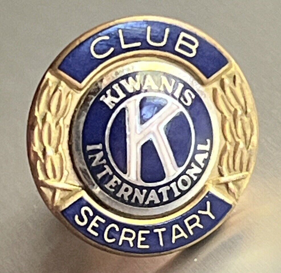 VINTAGE KIWANIS INTERNATIONAL PAST CLUB SECRETARY PIN
