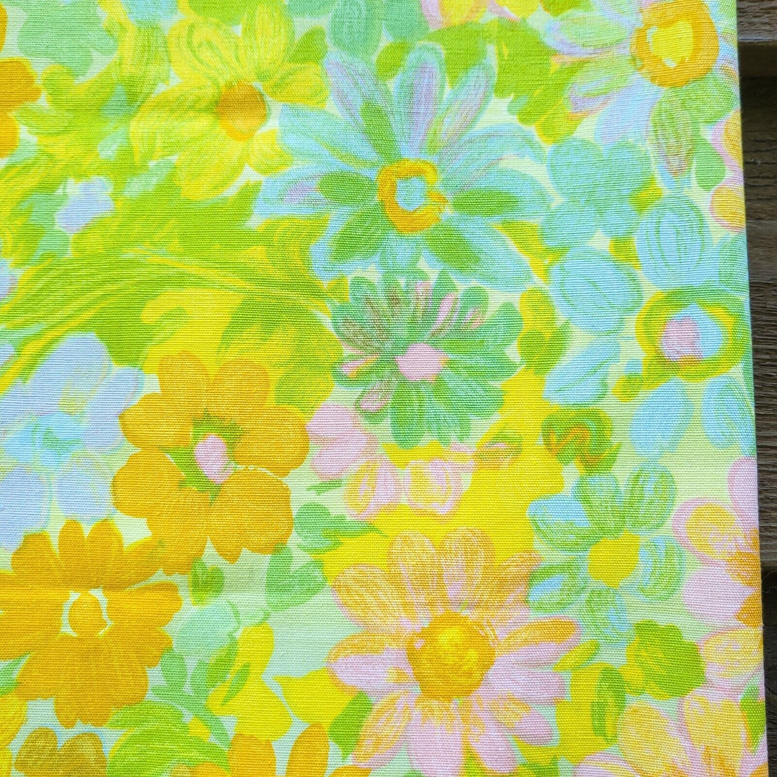 Vintage 1960s psychedelic floral print tablecloth