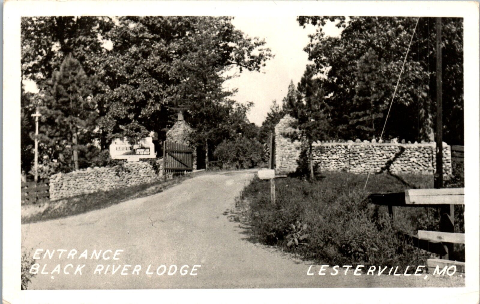 Black River Lodge, Lesterville, Missouri RPPC (1958) Entrance