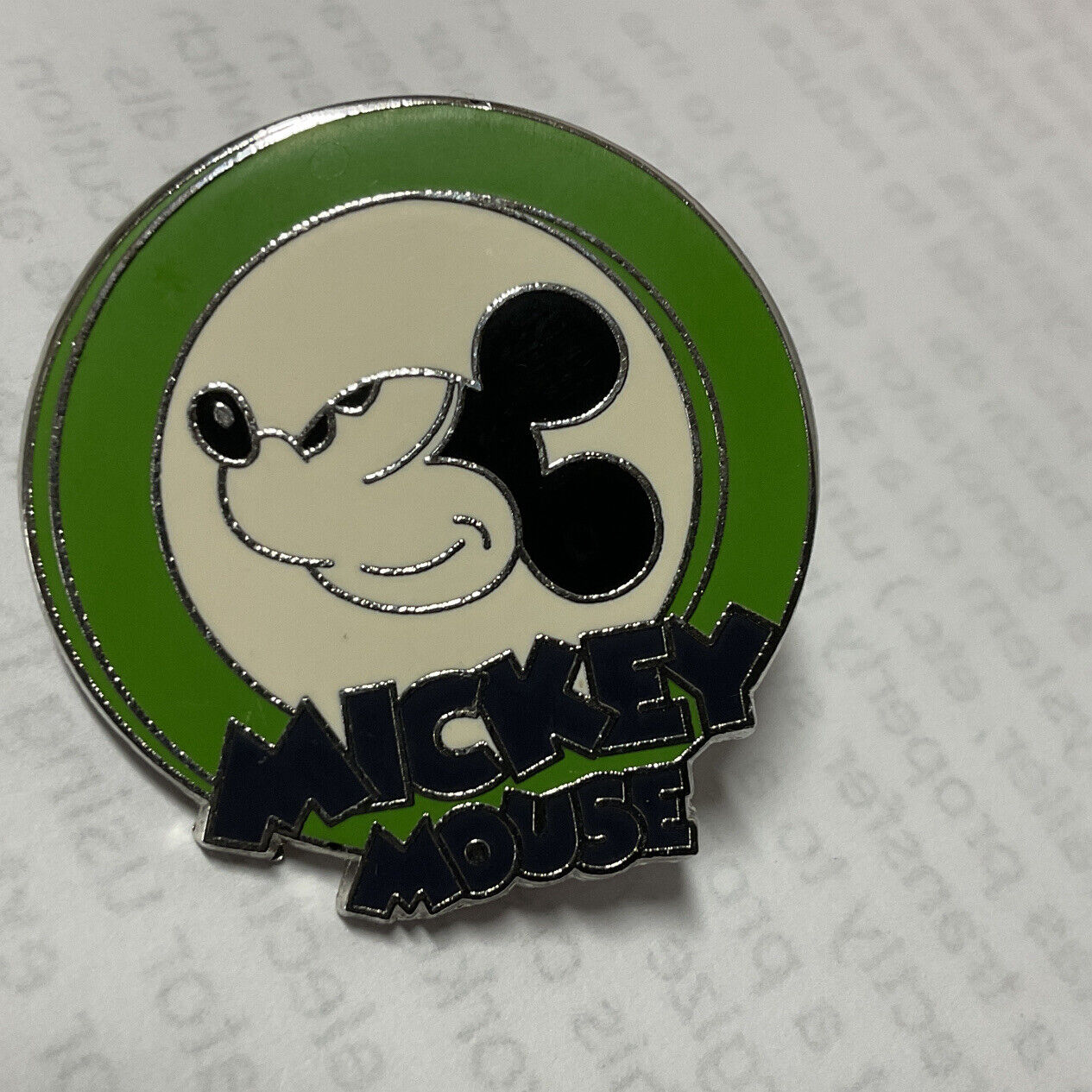 Disney Parks Vtg Look Mickey Mouse Pin Trading Pinback 2010 Green White