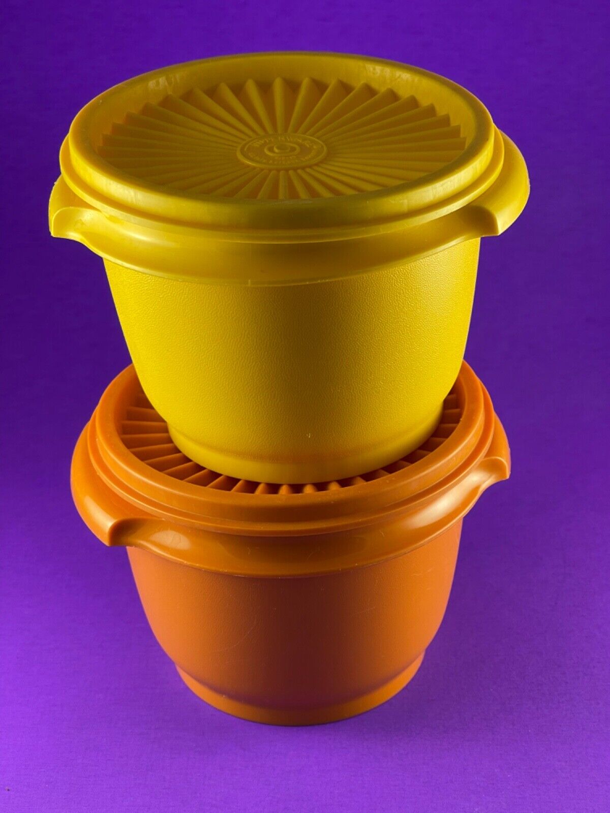 Set of 2 Tupperware Vintage Servalier Bowls with Seals 886 Harvest Orange Yellow