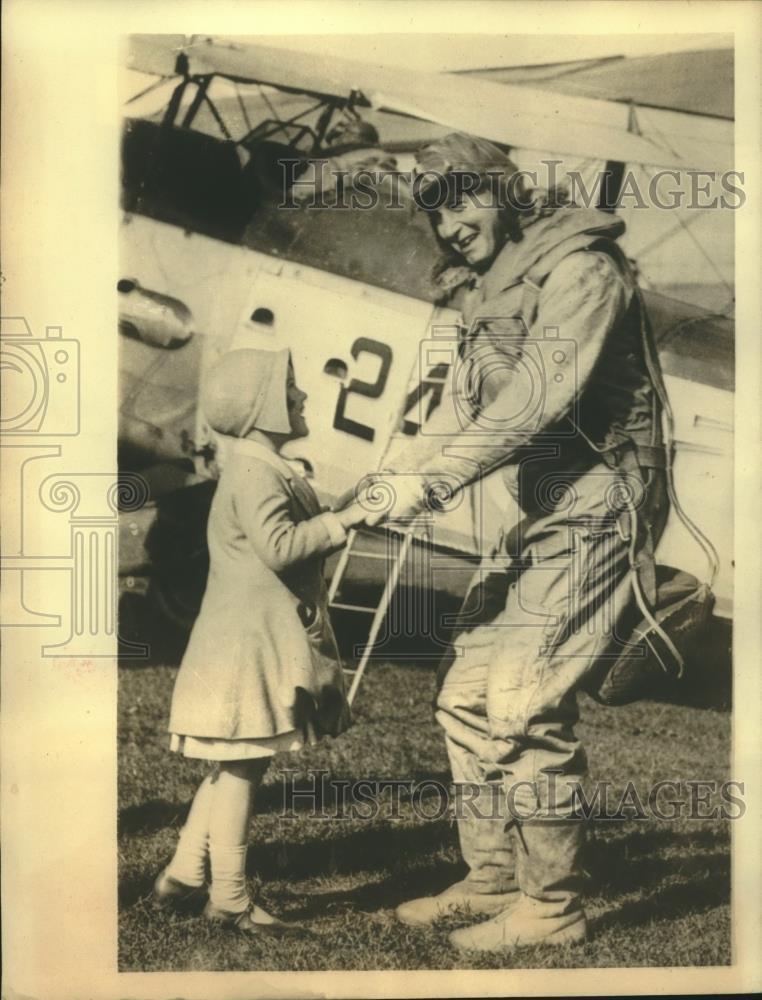 1932 Press Photo Foreign Secretary Sir John Simon Bid Farewell to Angela Manning