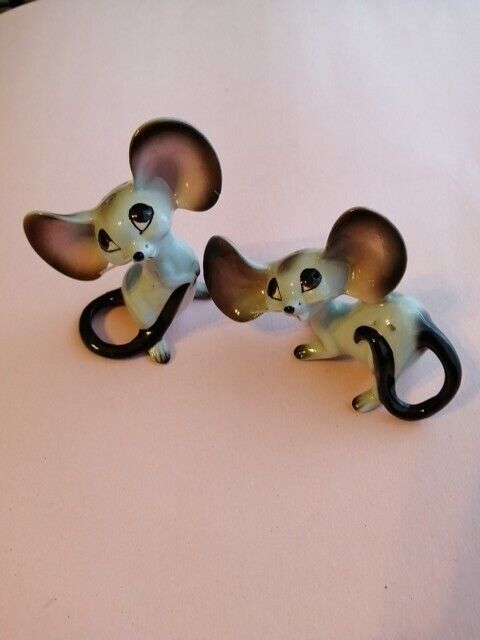 VTG Kitschy  Anthropomorphic Big Ears Mice Salt Pepper Shakers Ceramic Japan