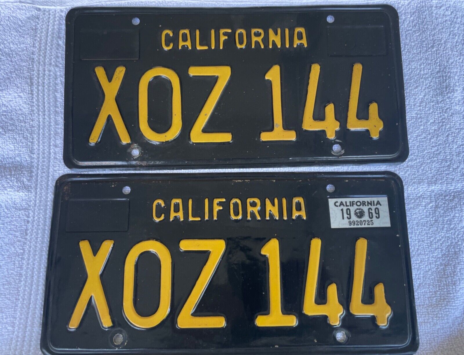 Vintage 1963 California Black Yellow License Plates Pair Set XOZ 144  DMV Clear