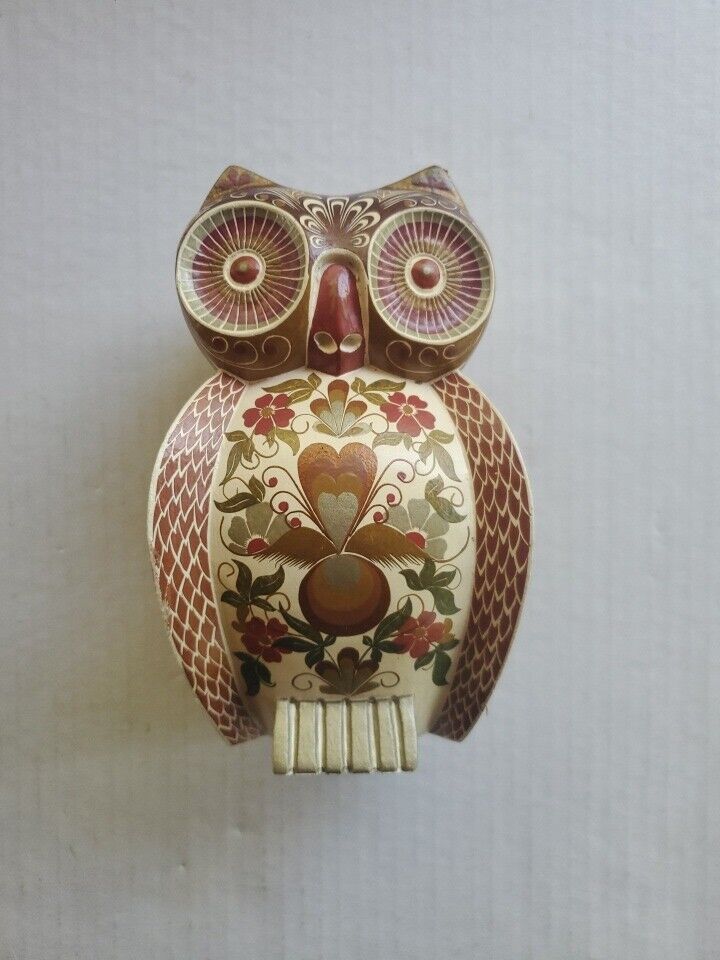 Hand Painted Wood Carved 8 Inch Owl Folk Art Figure
