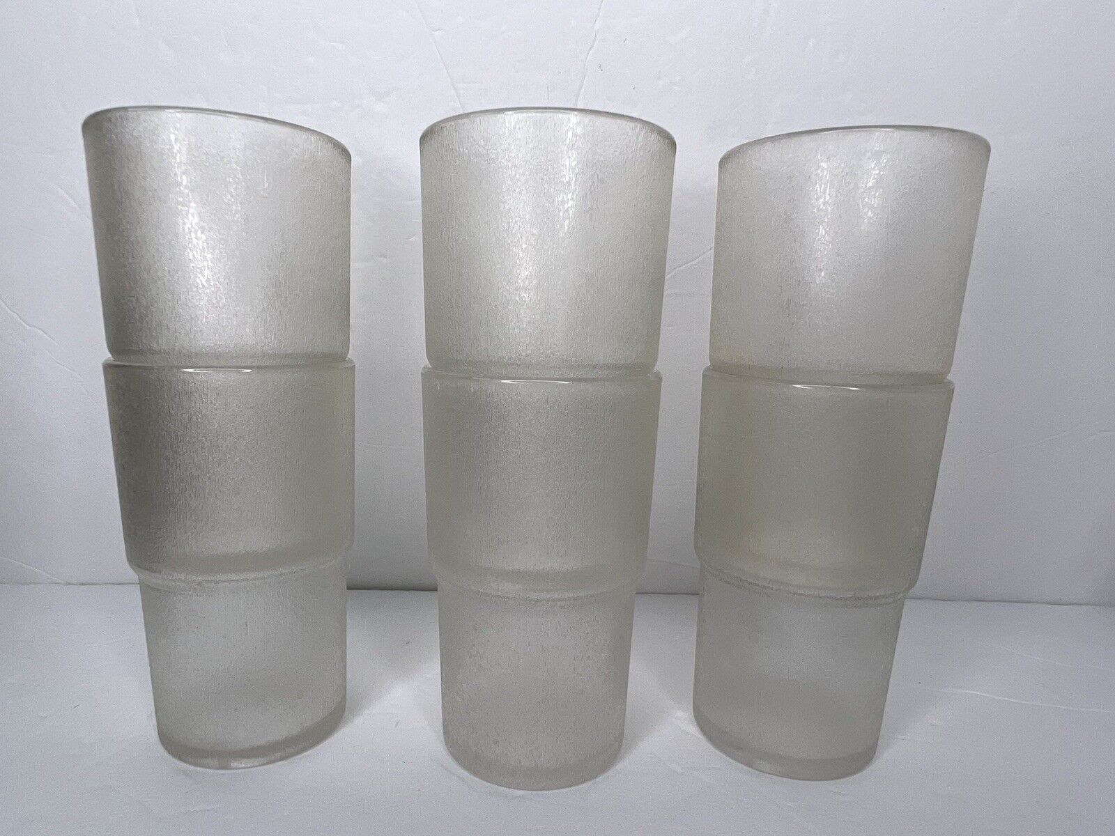 Vintage HJ STOTTER Acrylic Set Of 6 Clear  Stacking Tumbler Cups - Used