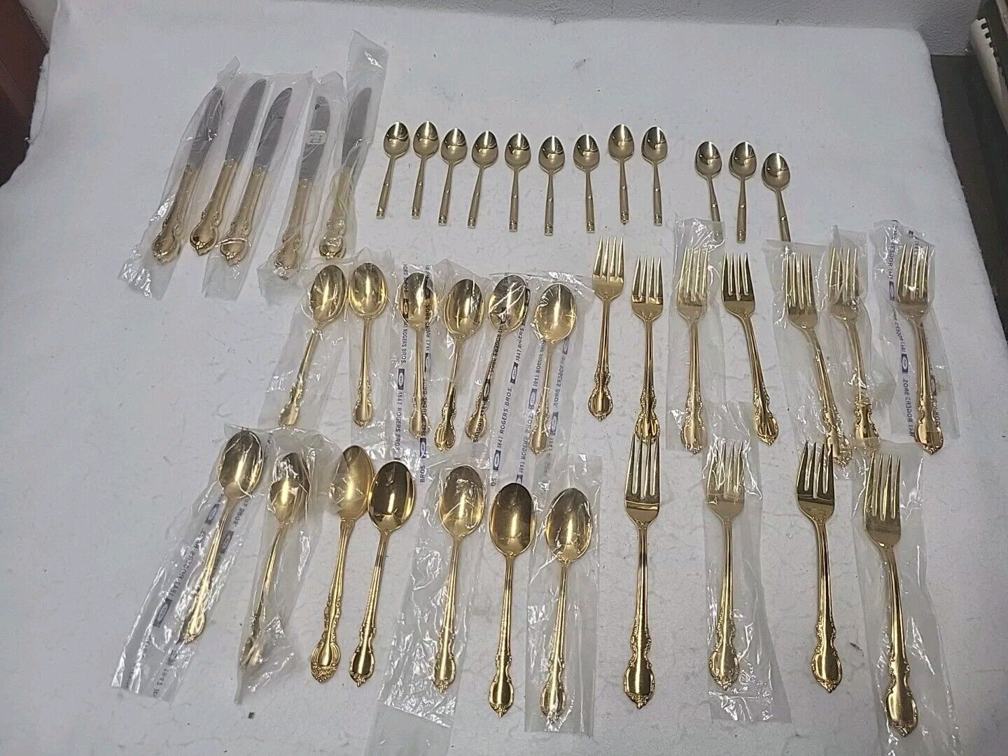 Rogers Gold Plated Stainless Flatware Made Korea 41  Piece Set Electroplated Vtg