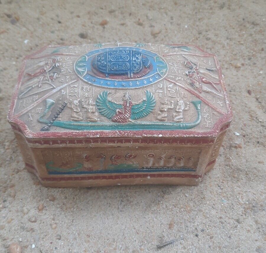 UNIQUE ANCIENT EGYPTIAN JEWELRY Box Scarab Protect Sphinx with Goddess Isis