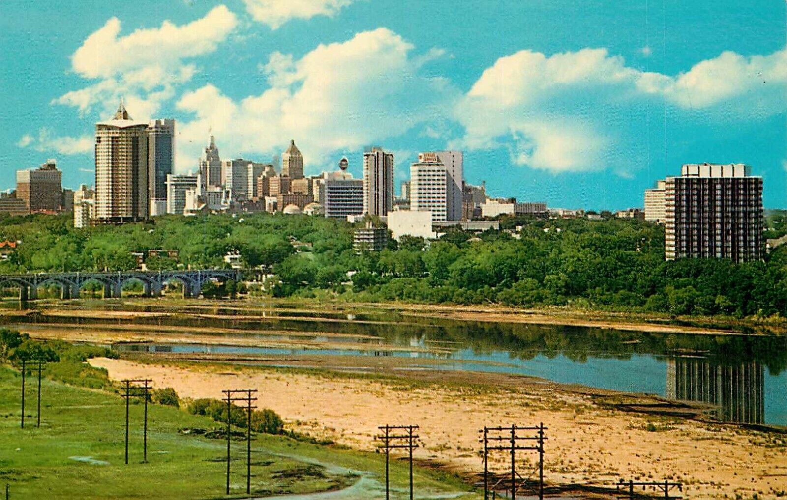 Postcard Oklahoma Unposted Tulsa Skyline 300,000 People C 1970s