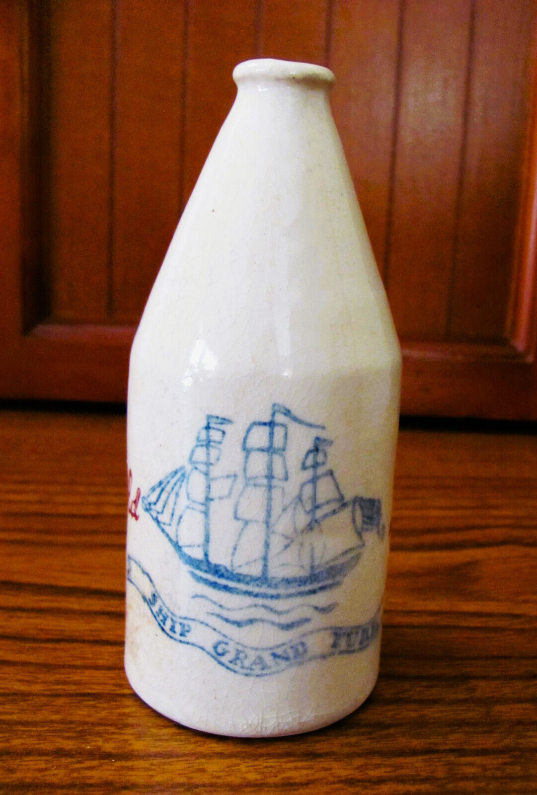 Rare 1930\'s Hull-Made Ceramic Old Spice After Shave Bottle