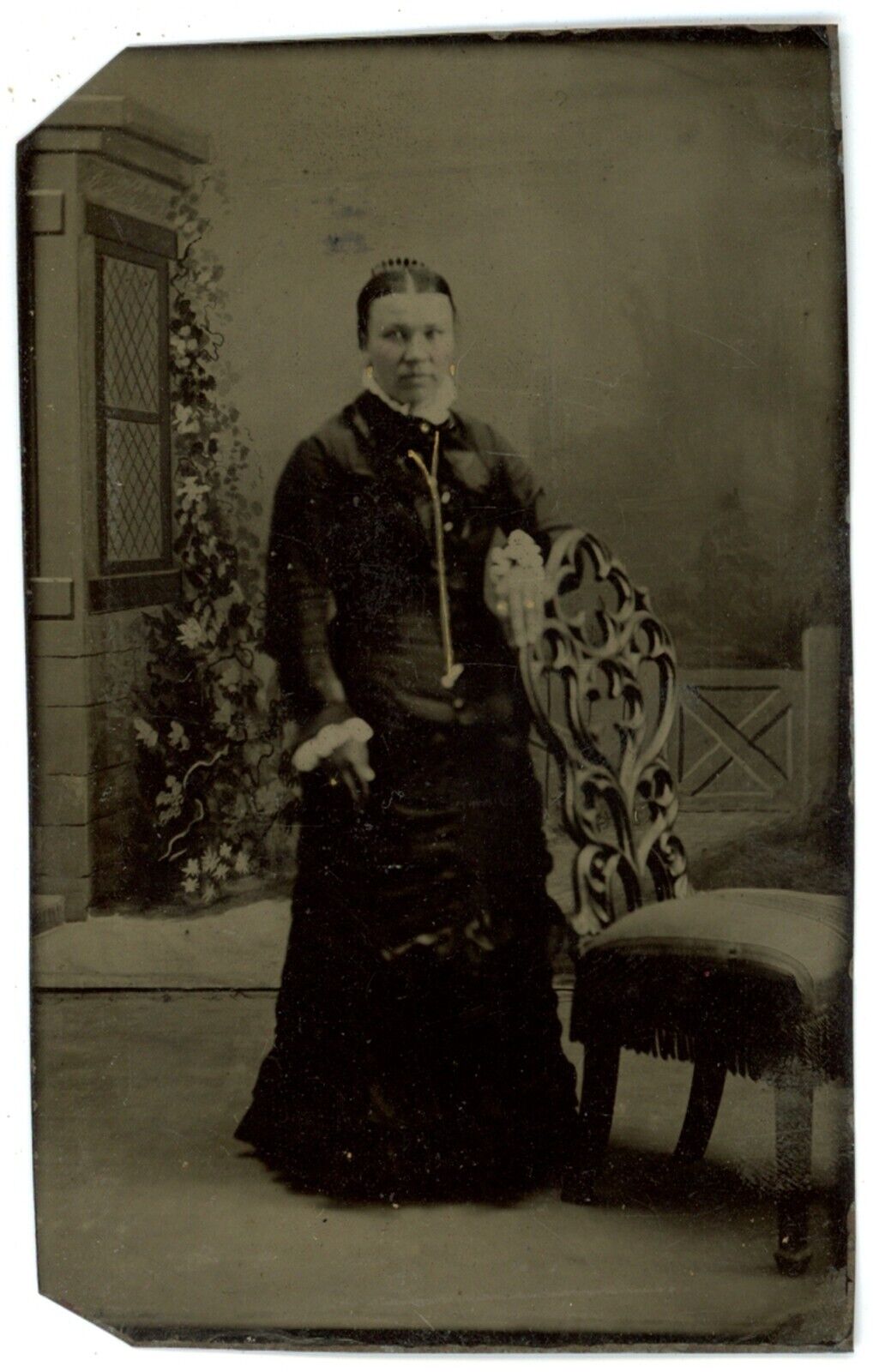 CIRCA 1860'S Rare 1/6 Plate TINTYPE Beautiful African American Woman in Dress
