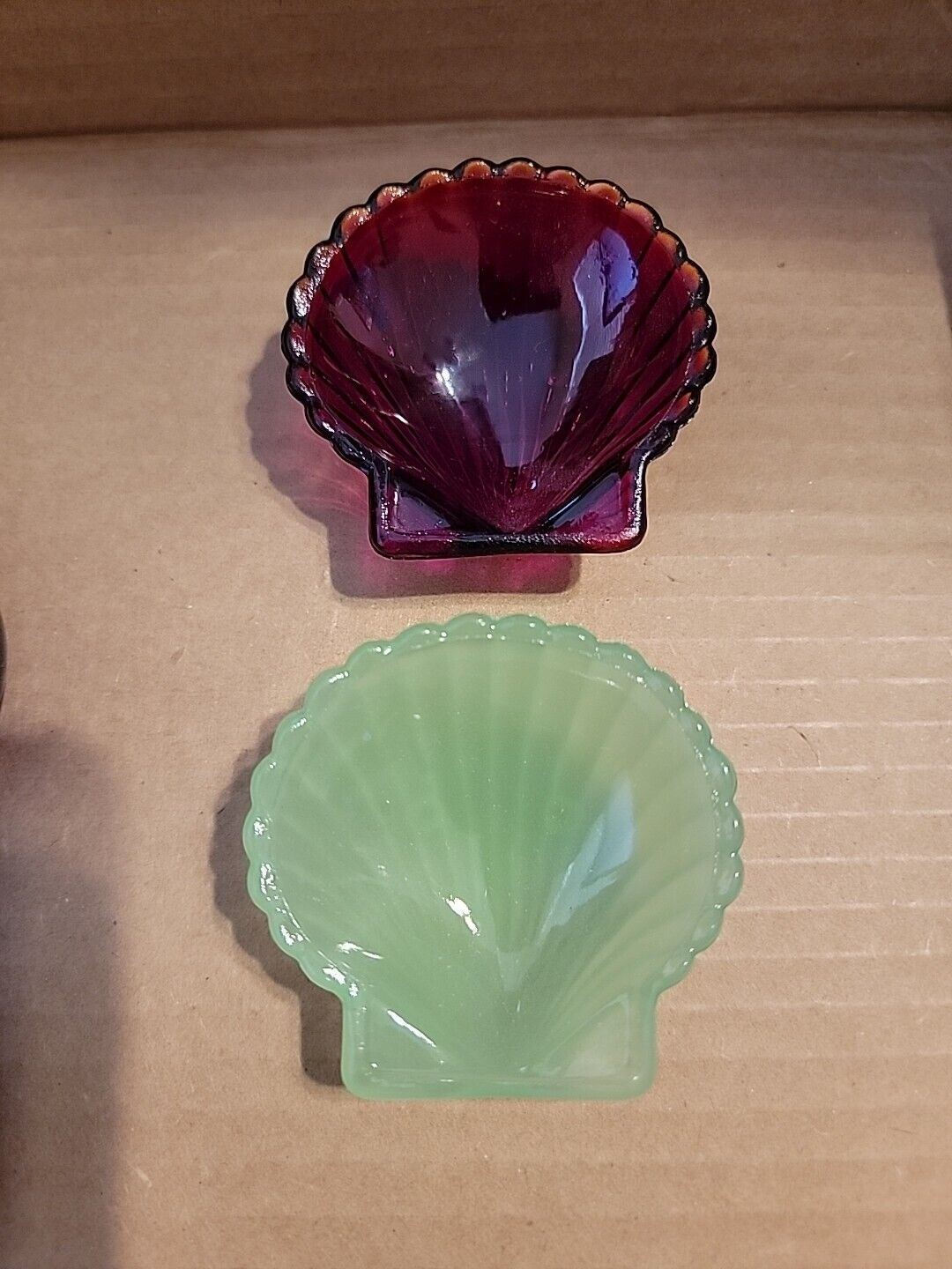 Vintage Lime Green And Red Glass Shell Shaped Open Salt Cellar Footed