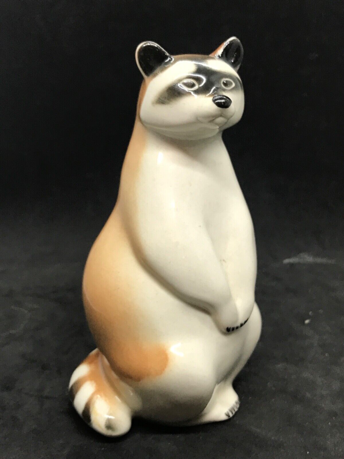 Vintage Lomonosov USSR Porcelain Sitting Raccoon Figurine 5.5” tall