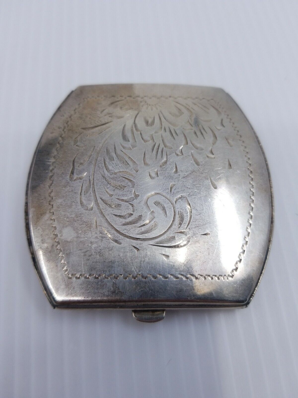 Vintage Sterling Silver .925 Etched Powder Case Compact 70g