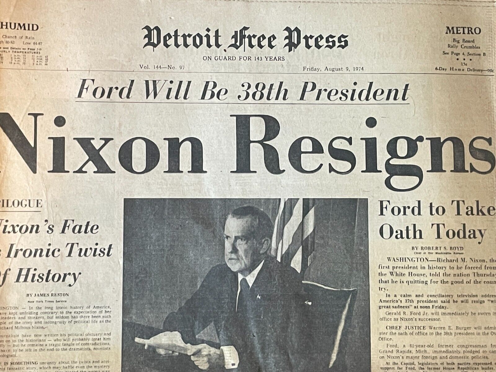 NIXON RESIGNS 1974 DETROIT FREE PRESS Newspaper- all