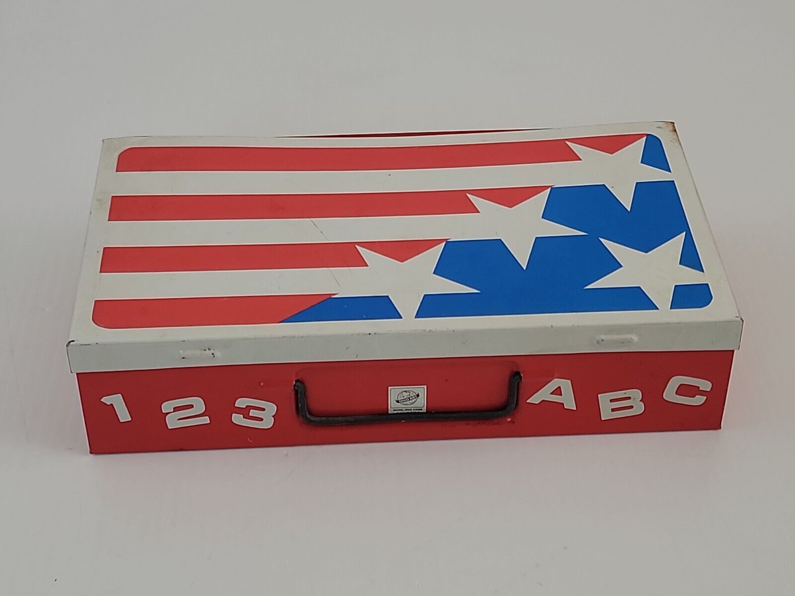 Vintage Ohio Art Metal Pencil box Pressed Steel American Flag / Colors Used
