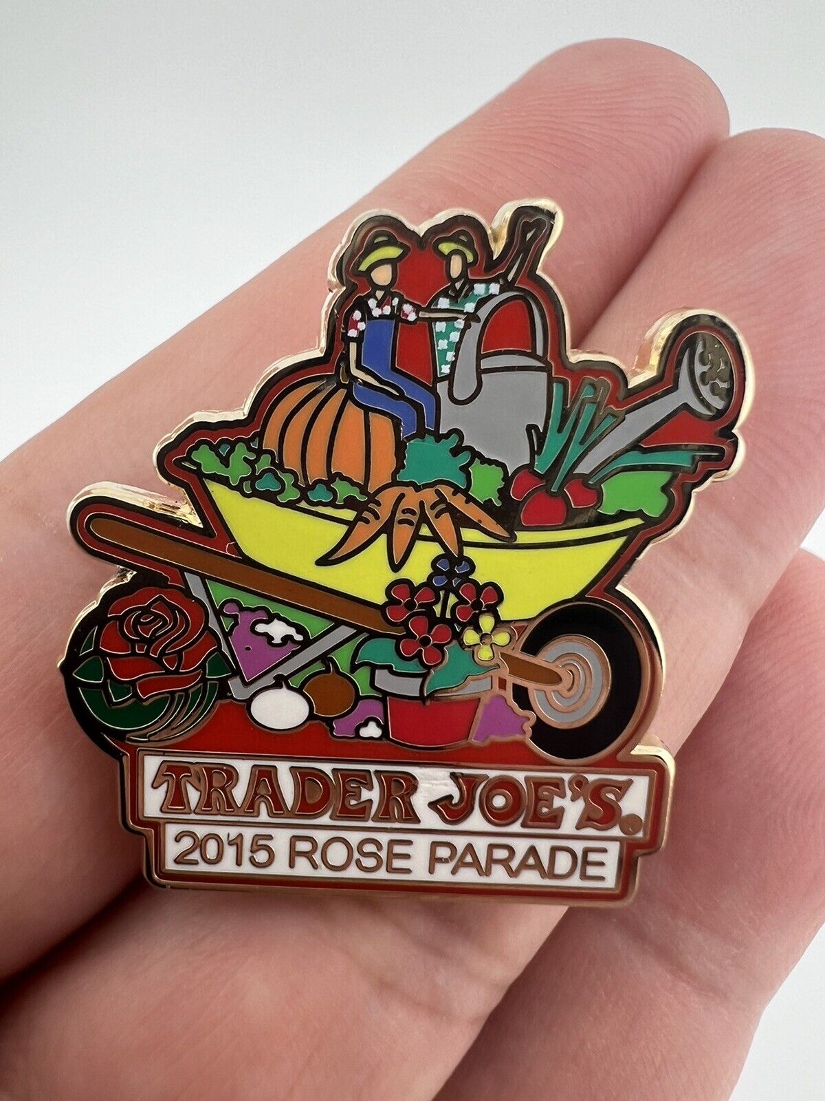 Trader Joe’s 2015 Rose Parade Wheel Barrow Full Of Produce Collectible Pin