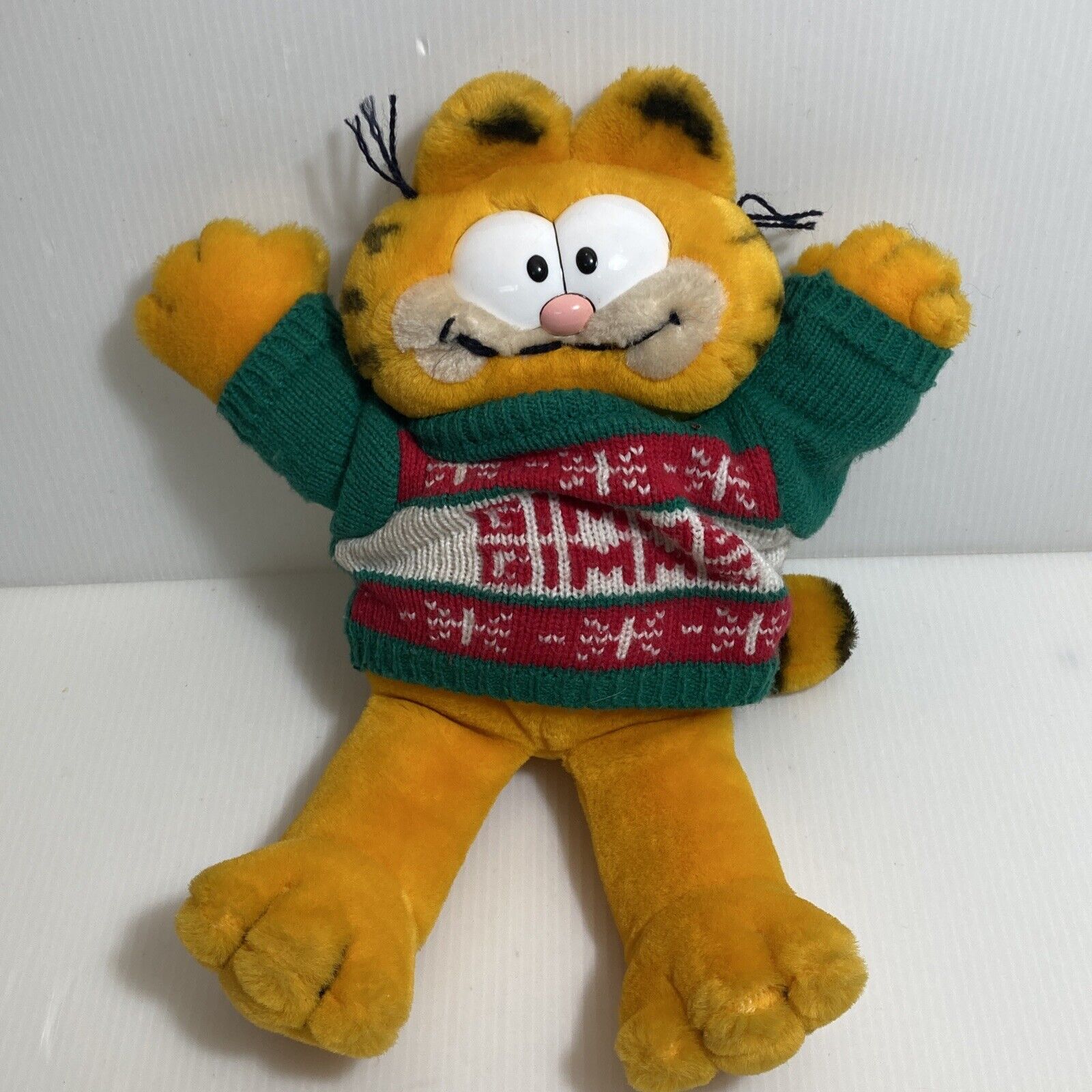 Garfield Christmas 1981 Dakin Plush Gimme Gimme Sweater 12\
