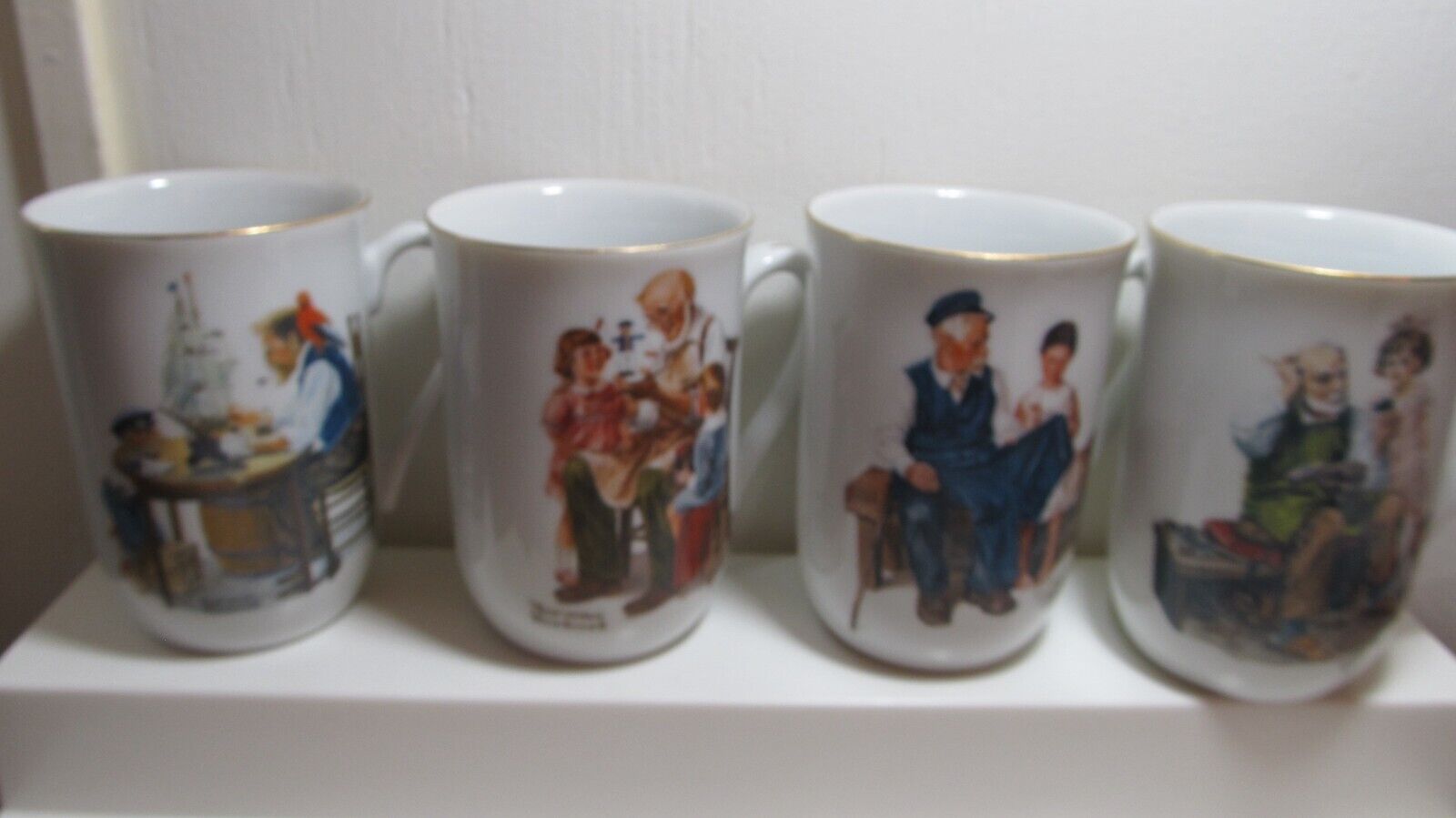 VINTAGE SET Of 4 Norman Rockwell Museum Coffee Mugs Cups White Gold Trim