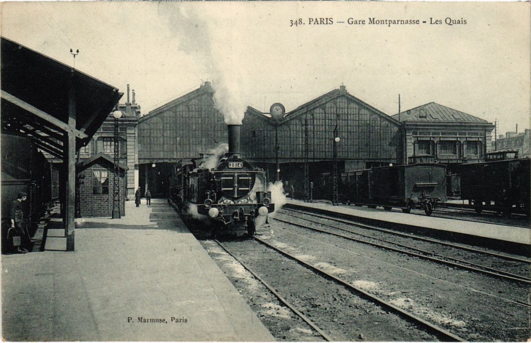 CPA PARIS 14th Gare Montparnasse les Quais P. Marmuse (1247811)