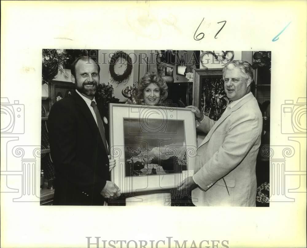 1987 Press Photo Paul Renger, Camelot Foundation Art Benefit Executive Director