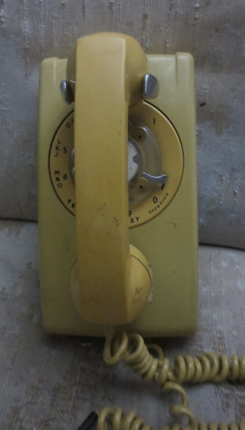 Vintage ITT Centel 554 Gold Wall Mount Rotary Dial Phone