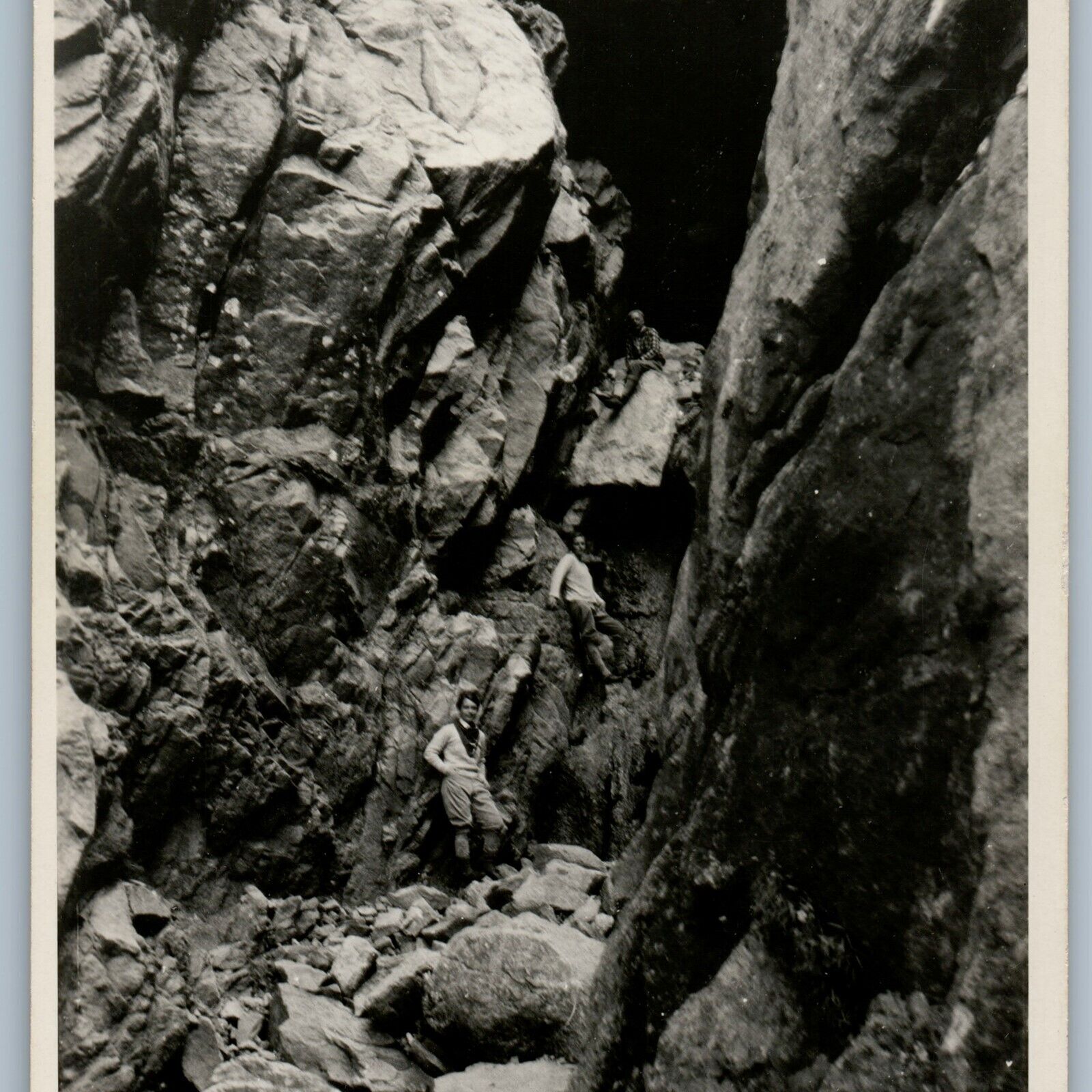 c1940s Mt Katahdin, ME RPPC Rock Climbing Chimney Trail Kellogg Jackins A187