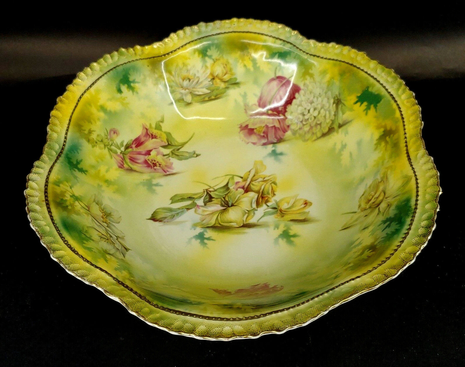 Antique RS Prussia Art Pottery Rose & Tulip Ruffled Edge Bowl 1870s s-1I