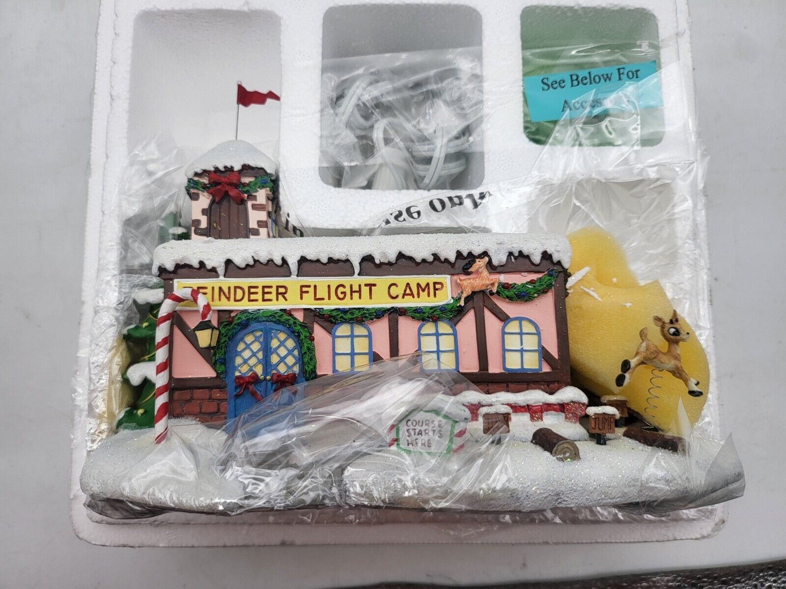 Hawthorne Village Rudolph\'s Christmas Town Coach Comet\'s Reindeer Flight Camp