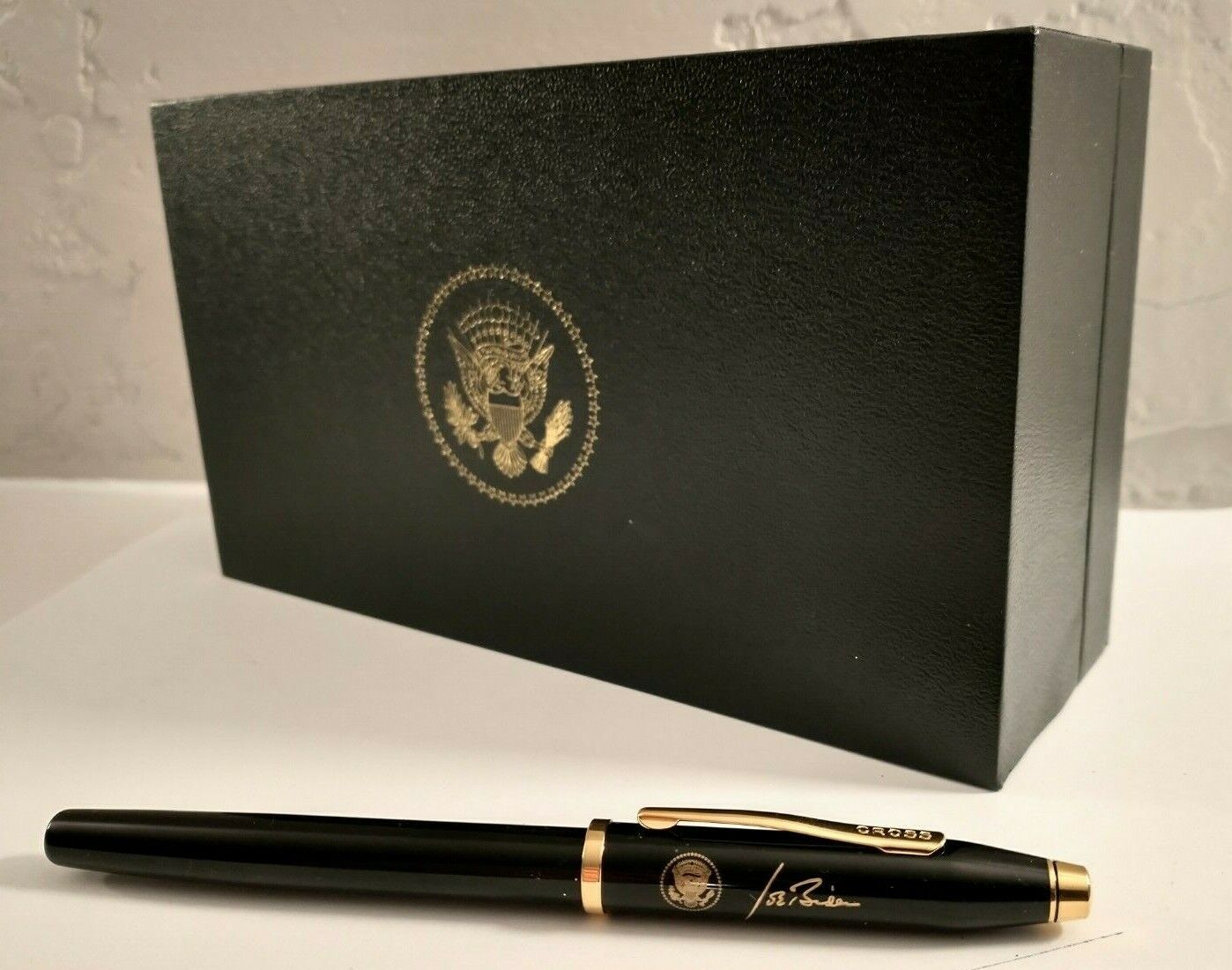 VIP White House Official Gift President Biden Bill Signer Cross Signing Pen