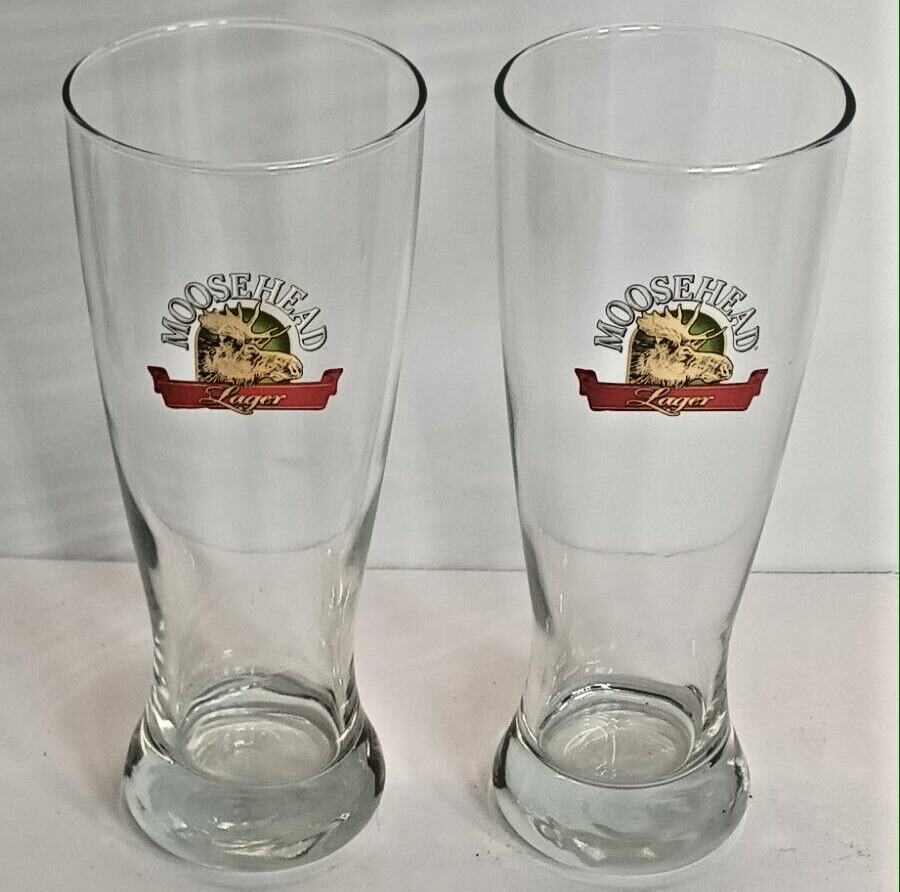 Canada Moosehead Lager Beer Pilsner Glasses set of 2