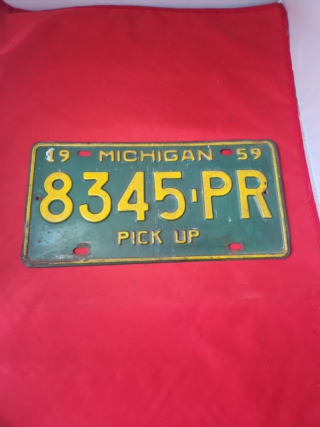 Vintage 1959 Michigan License For Pickup- PlateJohn Deer Green Plate # 8345 PR  