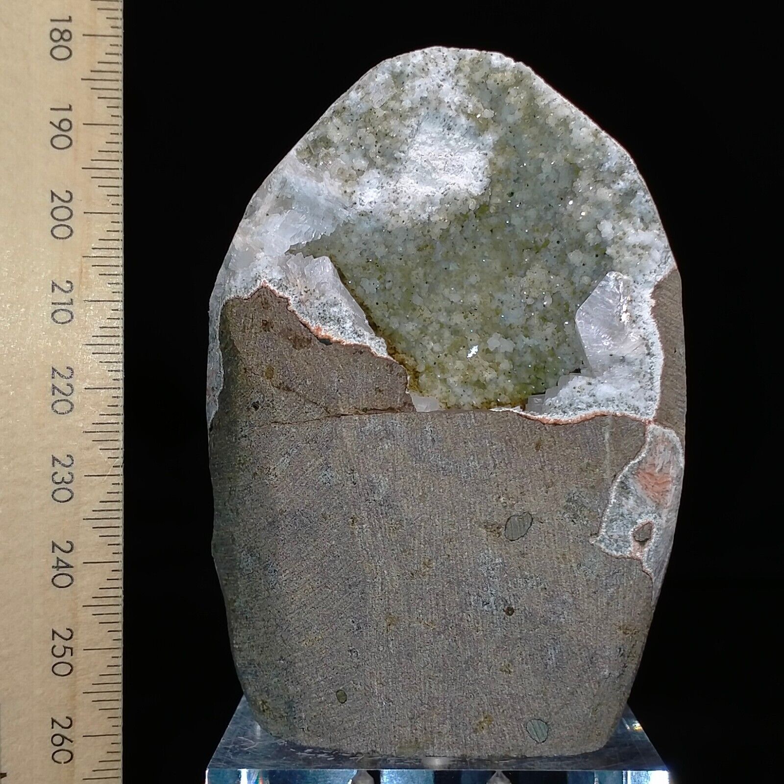 Zeolite Heulandite natural geode crystal cave flat base 0.35kg Australian Stock